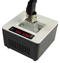 YPF系列油質分析儀以32位ARM處理器作為采集控制處理單元